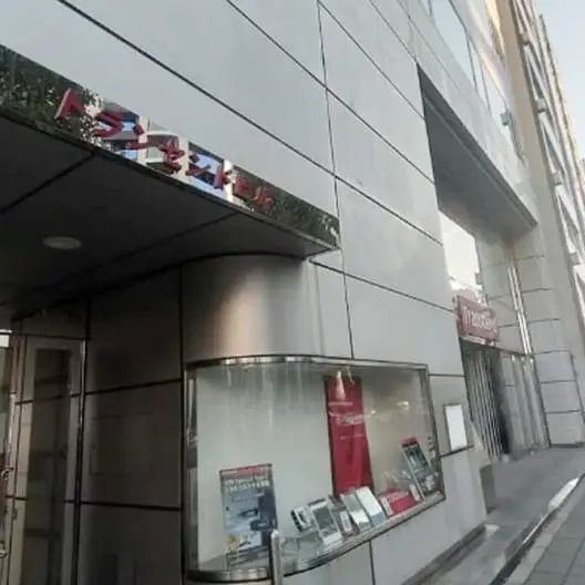 トランセンド外観